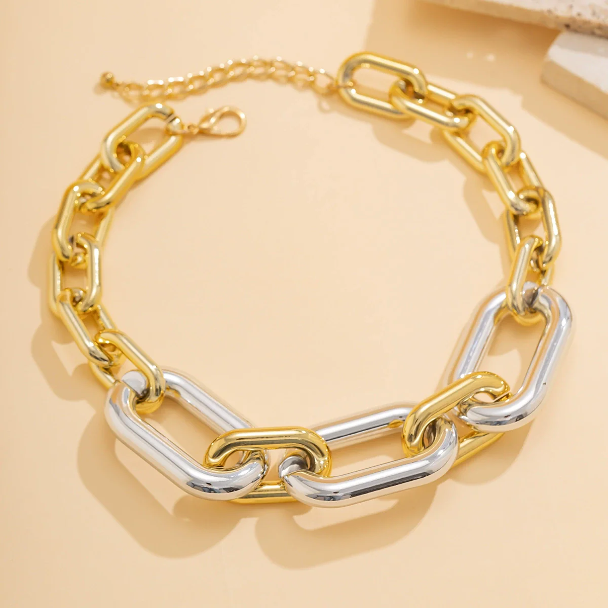 Jewelry Plastic Resin Geometric Buckle Electroplating Ochain Punk Necklace For Women - Image 3