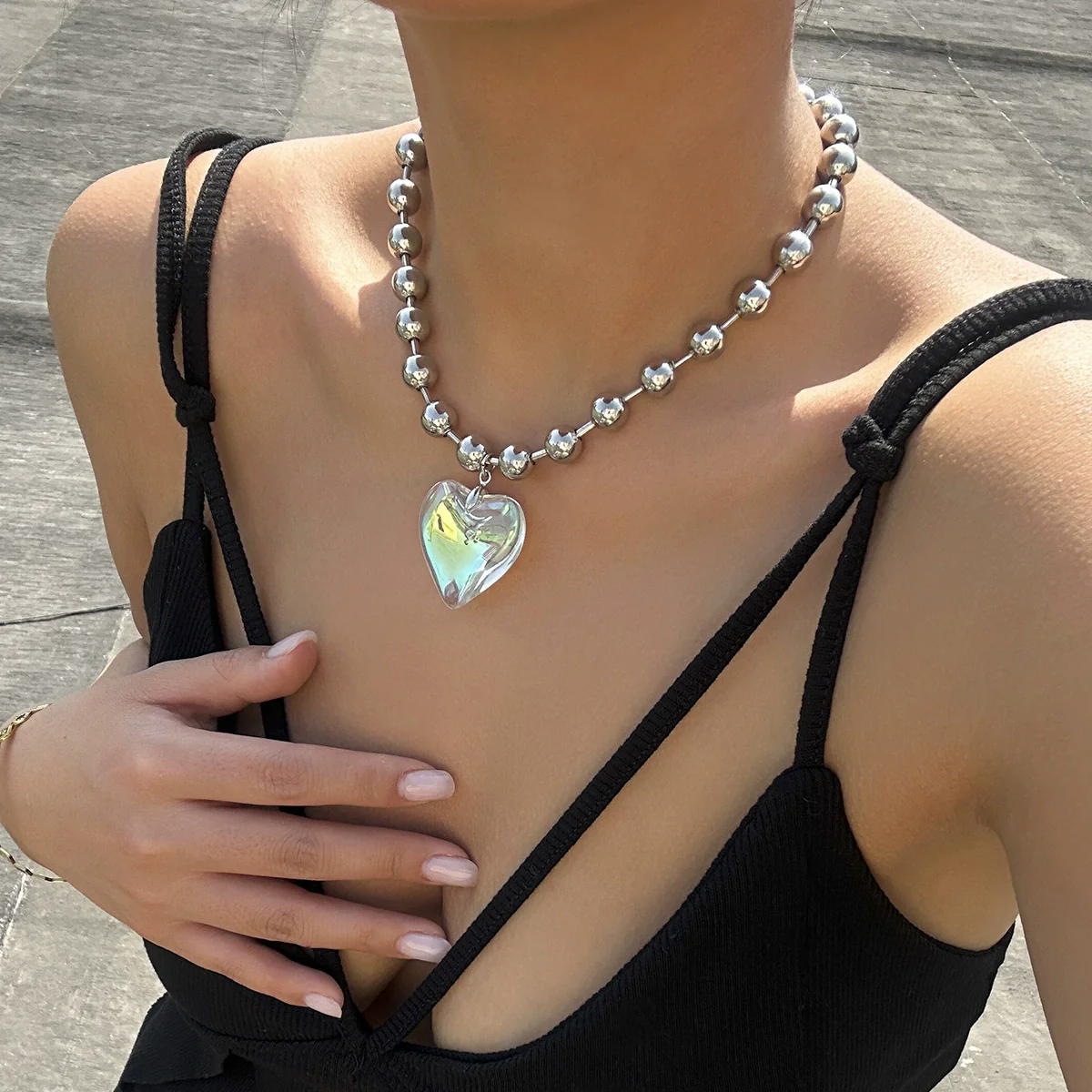 Jewelry Plastic Resin Heart Shape Pendant Necklace With Cross Chain And Electroplating Treatment - Image 12