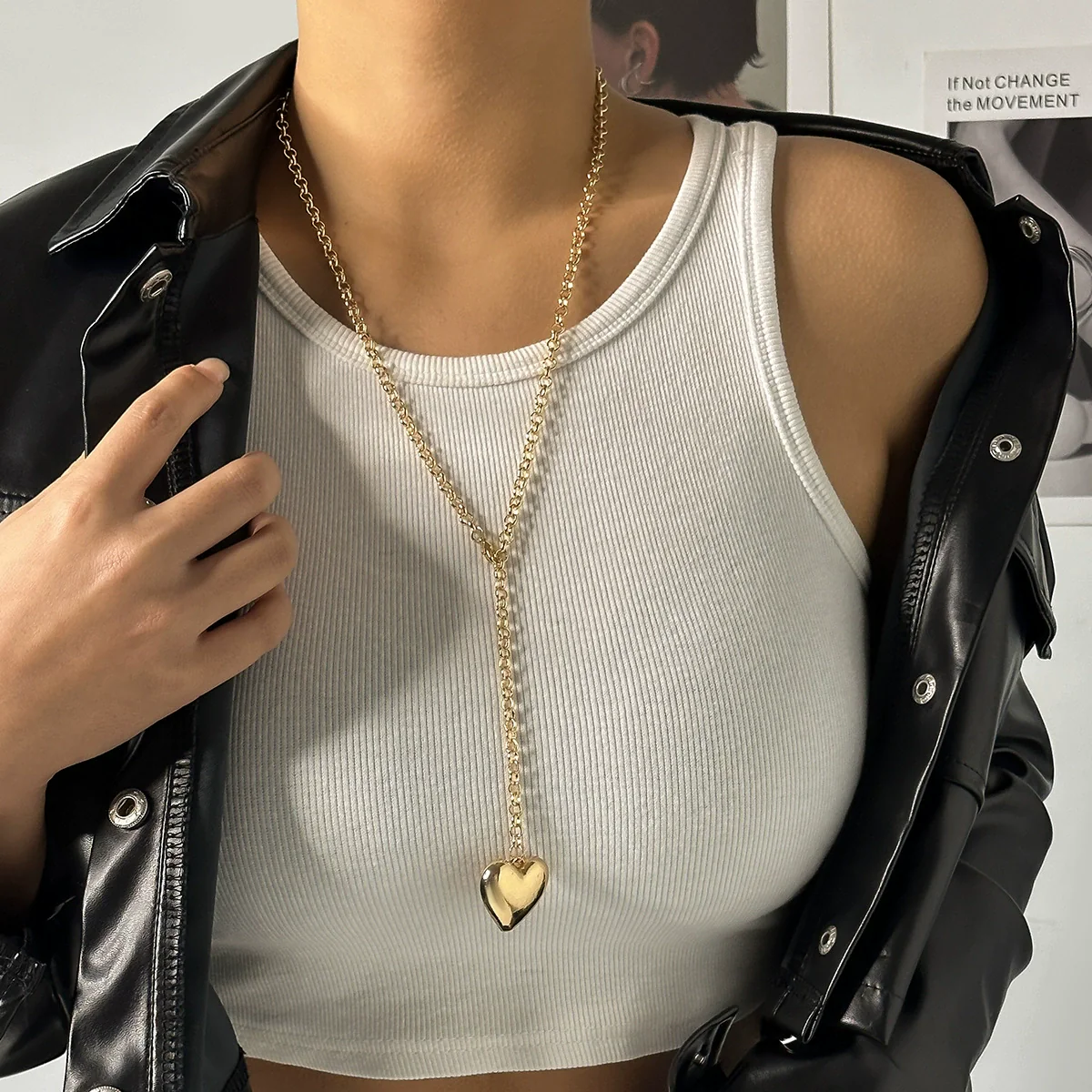 Jewelry Plastic Resin Heart Shape Pendant Necklace With Cross Chain And Electroplating Treatment - Image 9