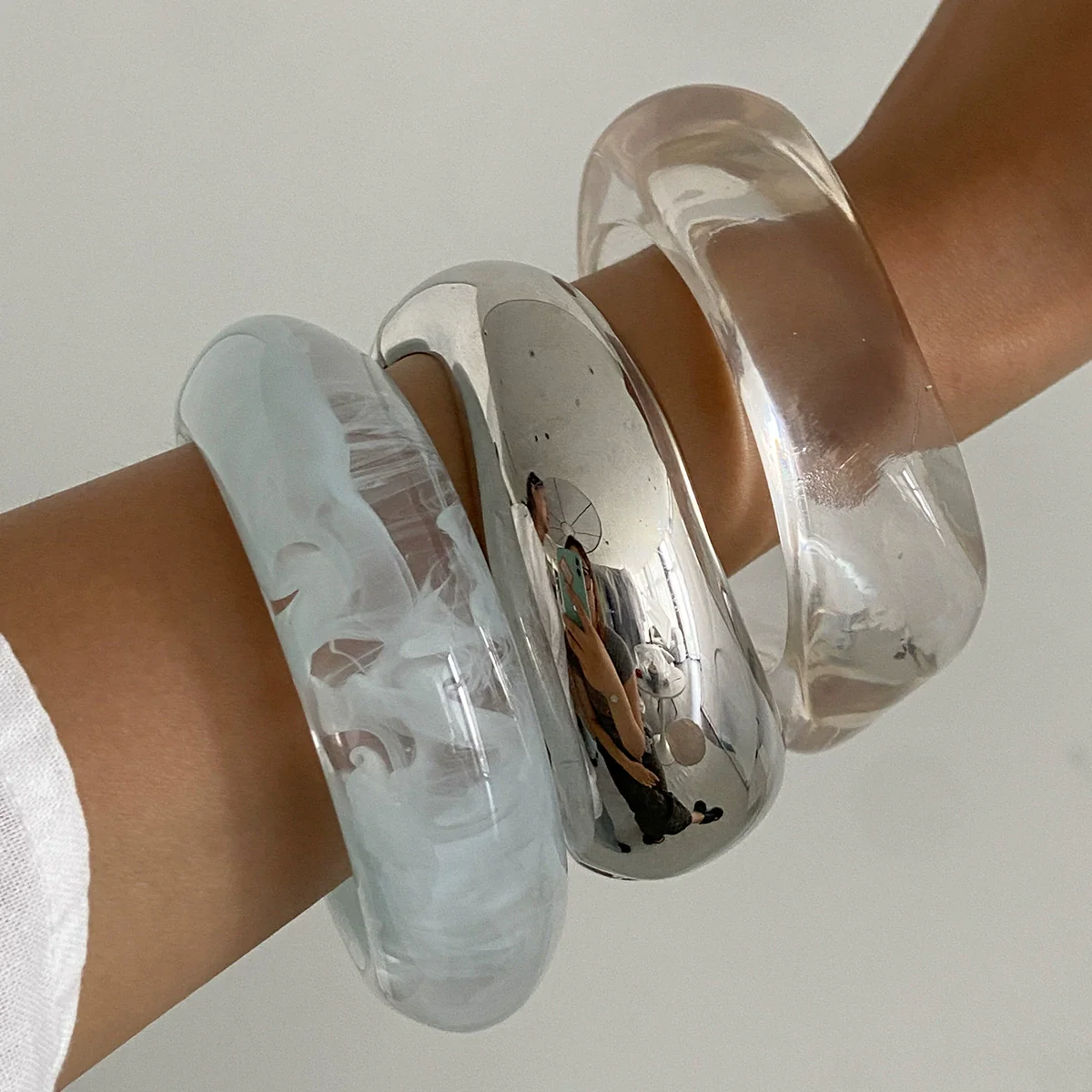 Jewelry Resin Geometric Glossy Light Luxury Elegant Polish Bracelet For Women - Image 2