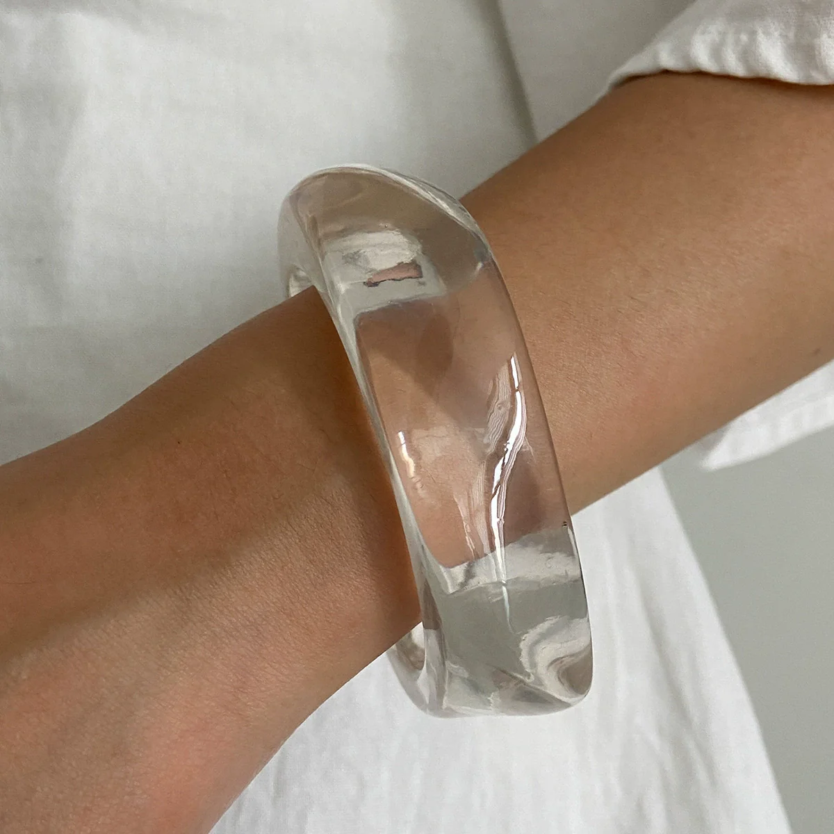 Jewelry Resin Geometric Glossy Light Luxury Elegant Polish Bracelet For Women - Image 6