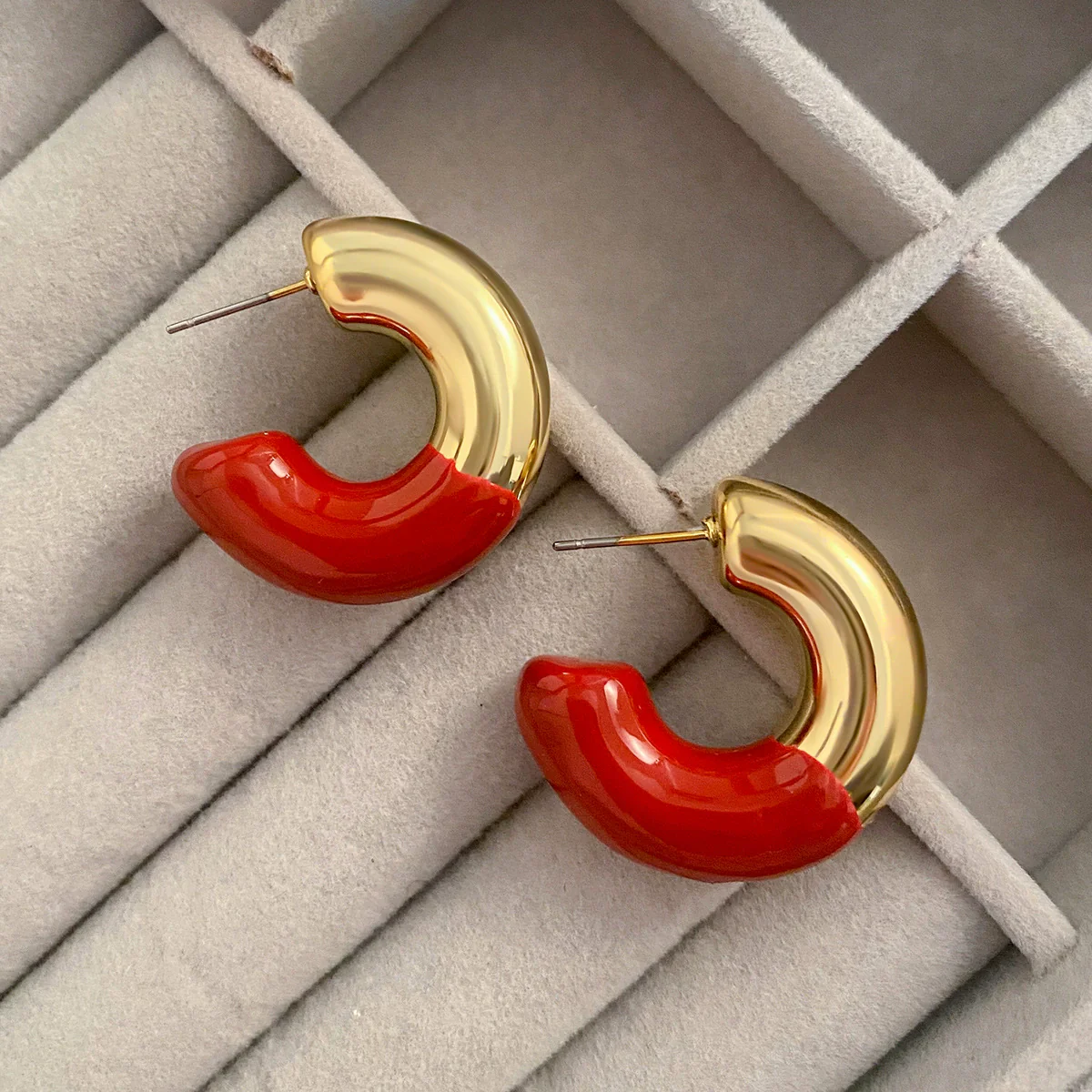 Jewelry Retro Drop Cshaped Geometric Stainless Steel Electroplated Women's Earrings - Image 7