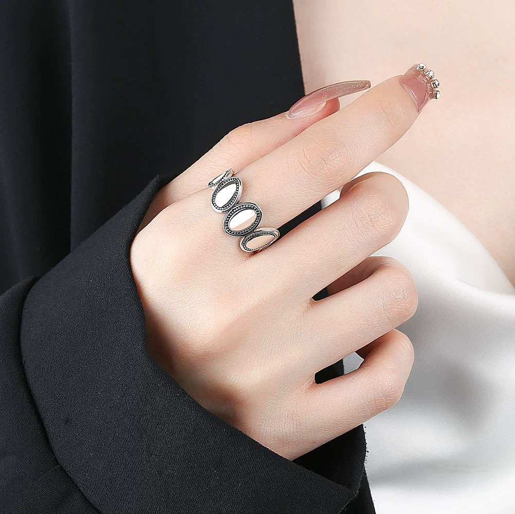 Jewelry Retro Oval Copper Ring With Animal Zodiac Pattern And Electroplating Treatment For Women - Image 2