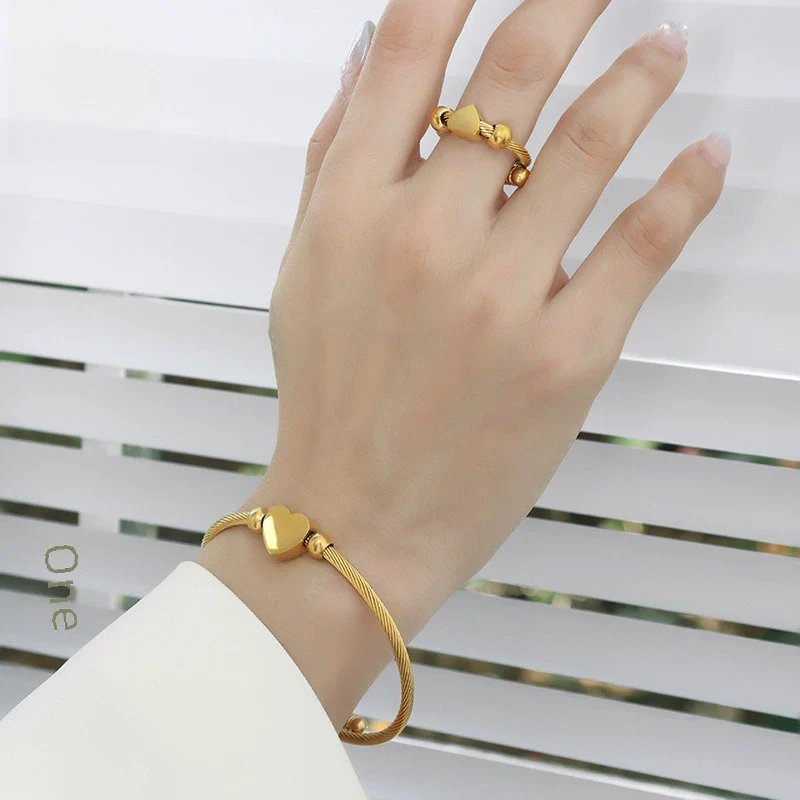 Jewelry Set Goldplated Titanium Steel Love Shape Adjustable Coil Bracelet And Ring - Image 3