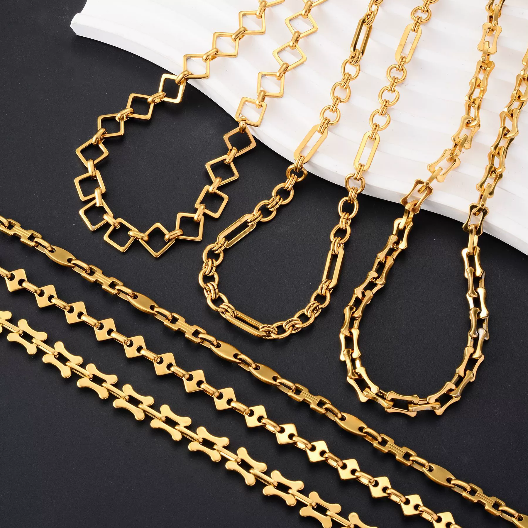 Jewelry Square Bean Shape Stainless Steel Chain Bracelet Anklet 18K Gold Plated Handmade Material - Image 4