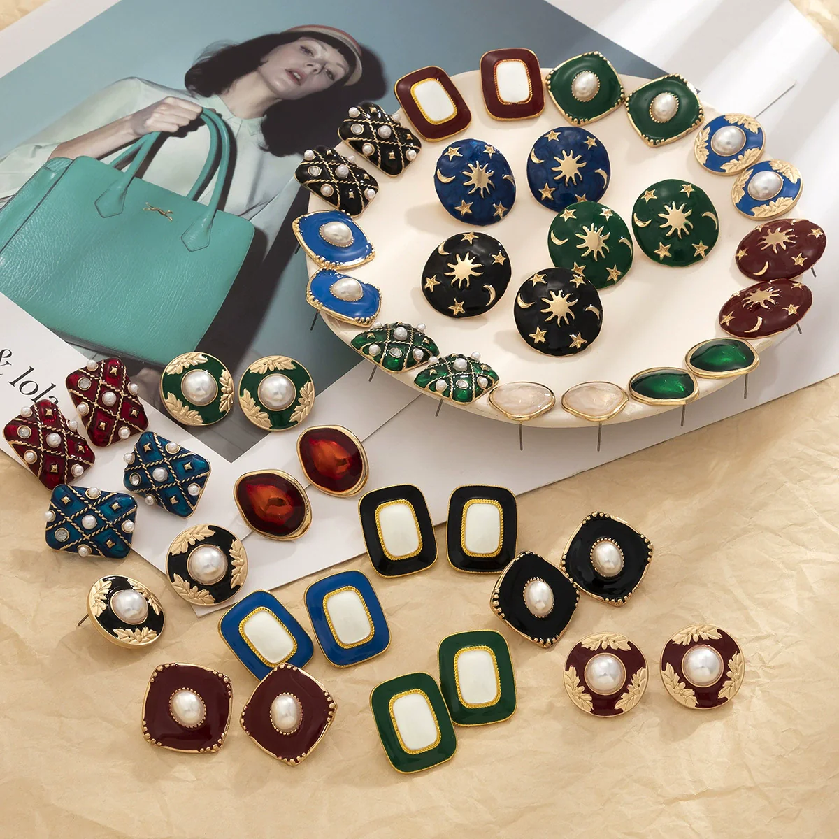 Jewelry Vintage Fragrant Style Heartshaped Geometric Round Earrings For Women Dripping Oil Alloy Imitation Pearl Electroplating