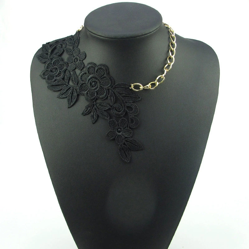 Jewelry Women's Clavicle Chain Alloy Bone Chain With Flower Pattern Electroplated - Image 7