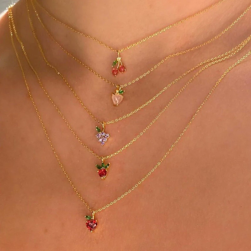 Jewelry Women's Copper Rhinestone Fruitshaped Pendant Clavicle Necklace With Zircon - Image 2