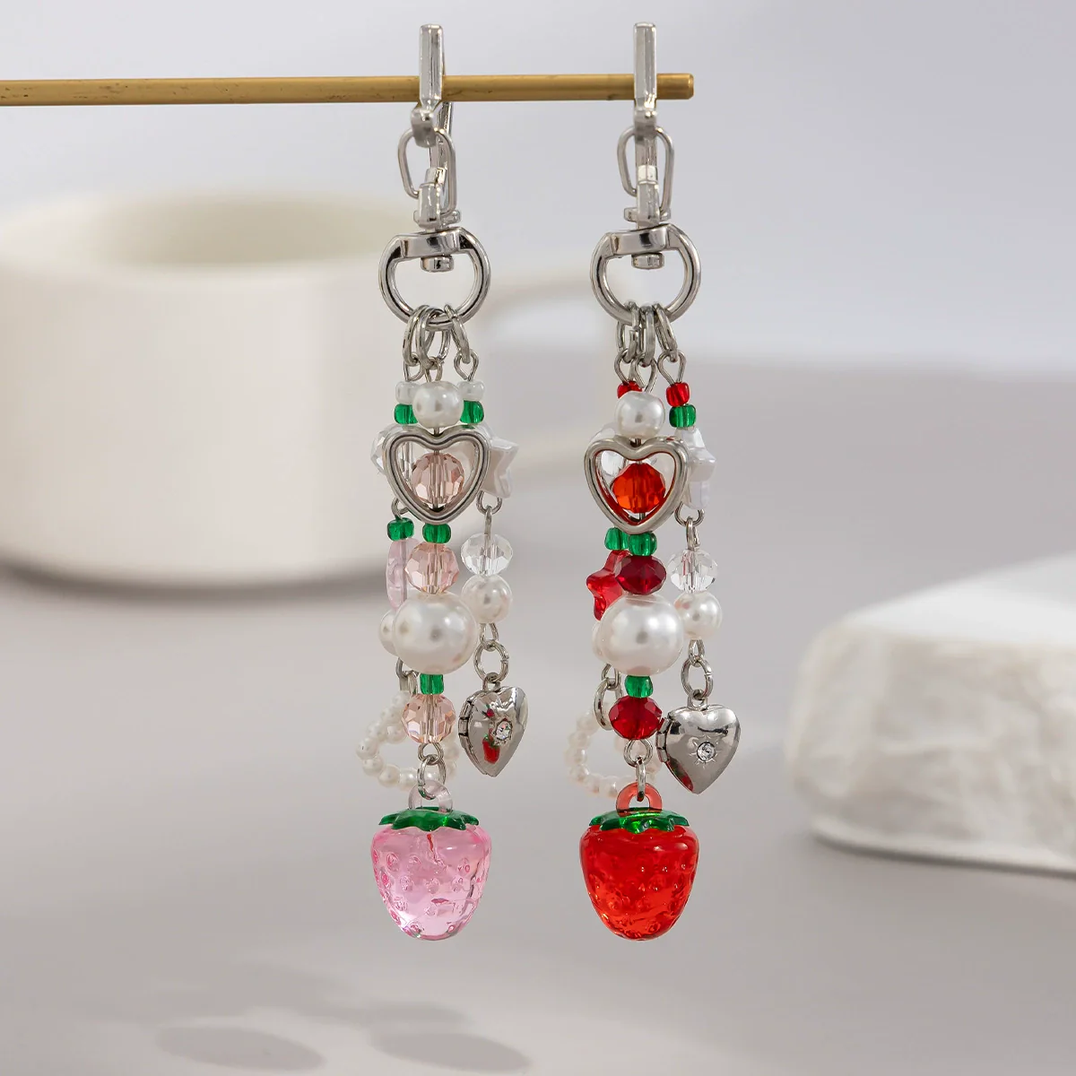 Key Pendant Alloy Acrylic Imitation Pearl Fruit Pattern Semimanual Strawberry Bow Fivepointed Star Design - Image 3