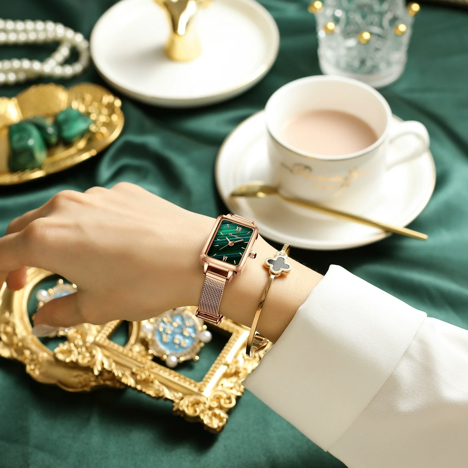 Ladies Alloy And Stainless Steel Square Quartz Watch With Mineral Strengthened Glass Mirror And Onion Crown - Image 2