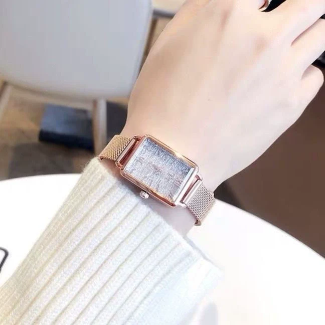 Ladies Alloy And Stainless Steel Square Quartz Watch With Mineral Strengthened Glass Mirror And Onion Crown - Image 8