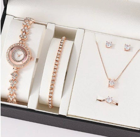 Ladies Alloy Case Imitation Leather Strap Round Dial Diamond Watch - Image 13