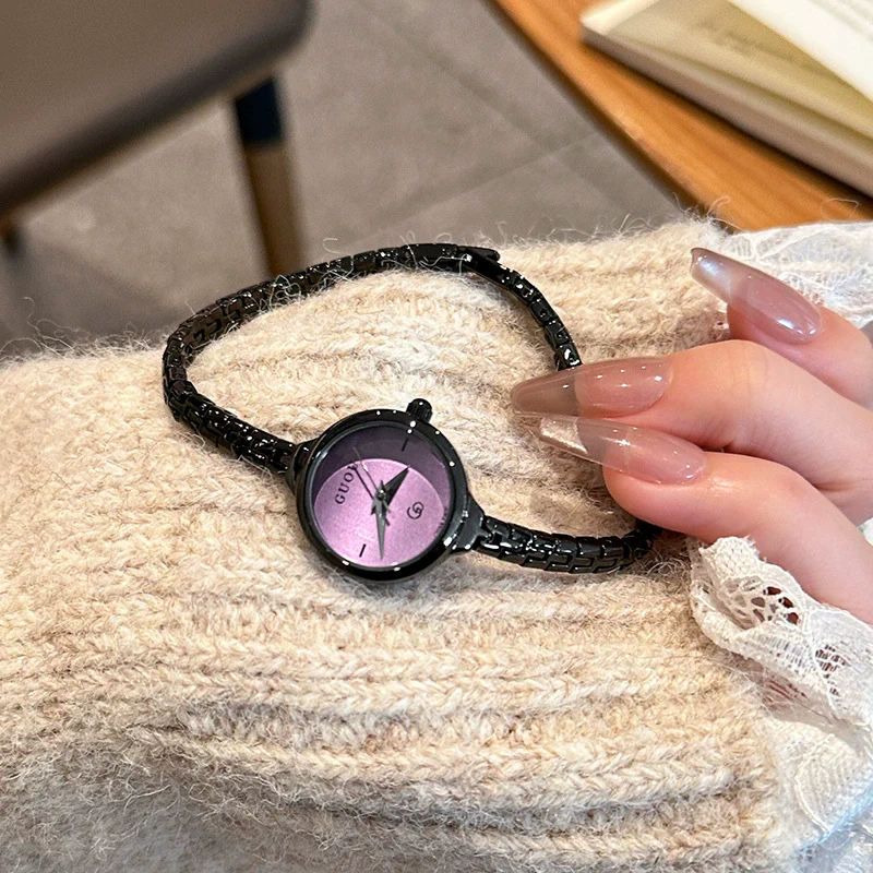 Ladies Alloy Casual Round Dial Wrist Watch With Stainless Steel Buckle And Mineral Reinforced Glass Mirror