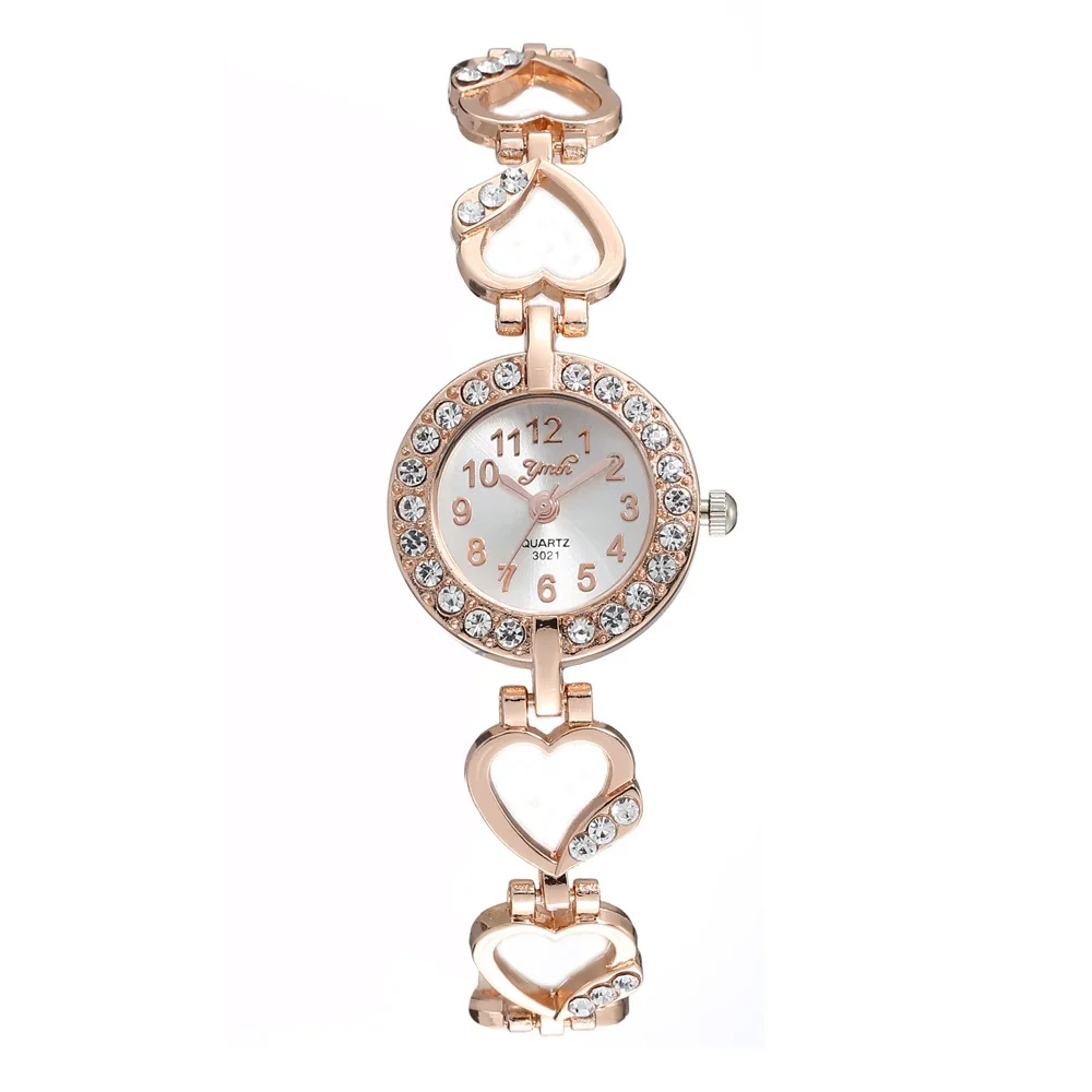 Ladies Alloy Quartz Watch With Peach Heart Bracelet Leisure Style
