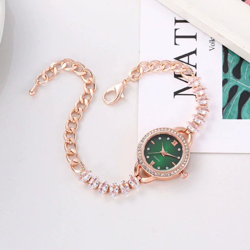 Ladies Alloy Watch With Round Dial And Lobster Clasp Fashionable Style - Image 2
