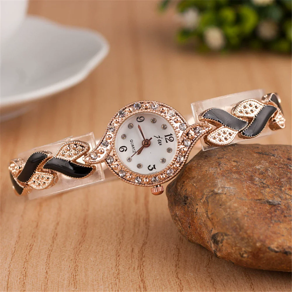 Ladies Fashion Leaf Bracelet Quartz Wrist Watch Alloy Material Round Dial - Image 3