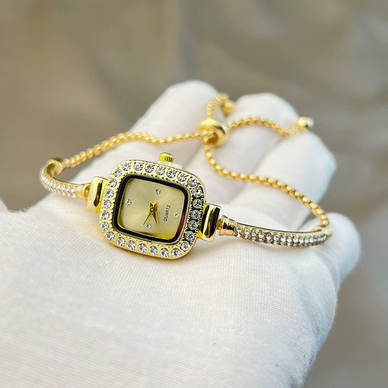Ladies Fashion Metal And Genuine Leather Square Quartz Watch - Image 10