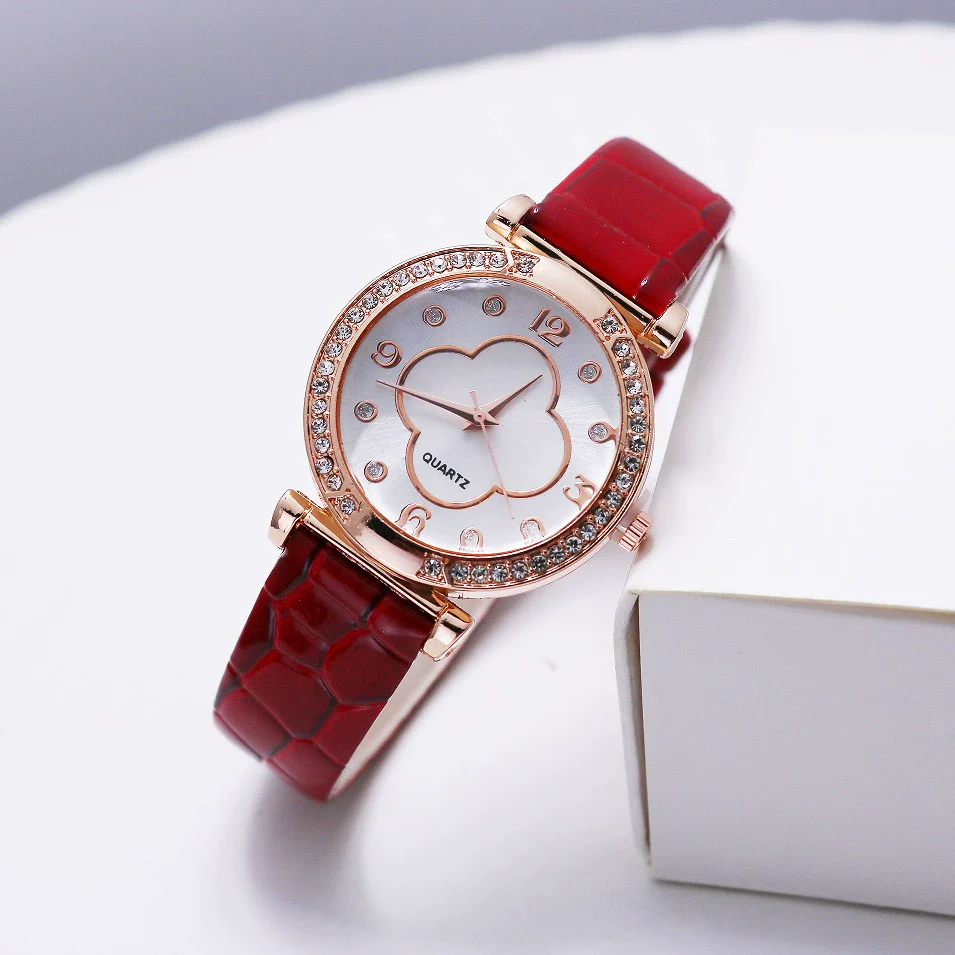 Ladies Quartz Leather And Alloy Watch With Fourleaf Clover Design Pu Strap Stainless Steel Buckle Round Dial - Image 8