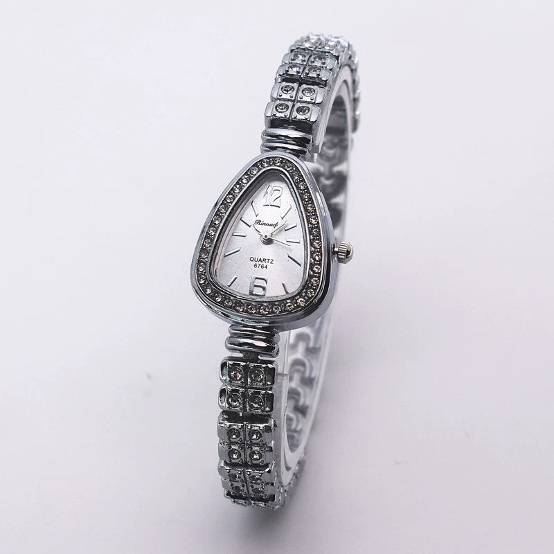 Ladies Quartz Watch Snakeshaped Flowershaped Alloy Imitation Ceramic - Image 5