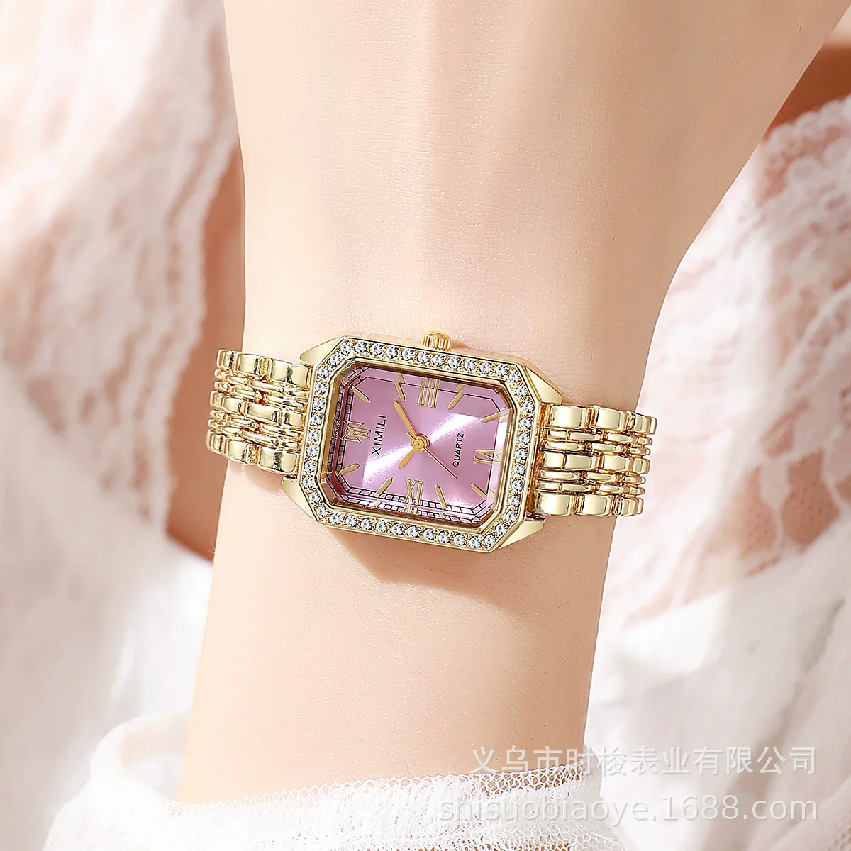 Ladies Retro Quartz Wrist Watch With Roman Numerals Rhinestone Dial Alloy Belt Rectangle Shape - Image 7