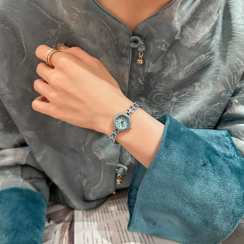 Ladies Retro Small Gold Alloy Wrist Watch With Round Dial And Medieval Style - Image 3