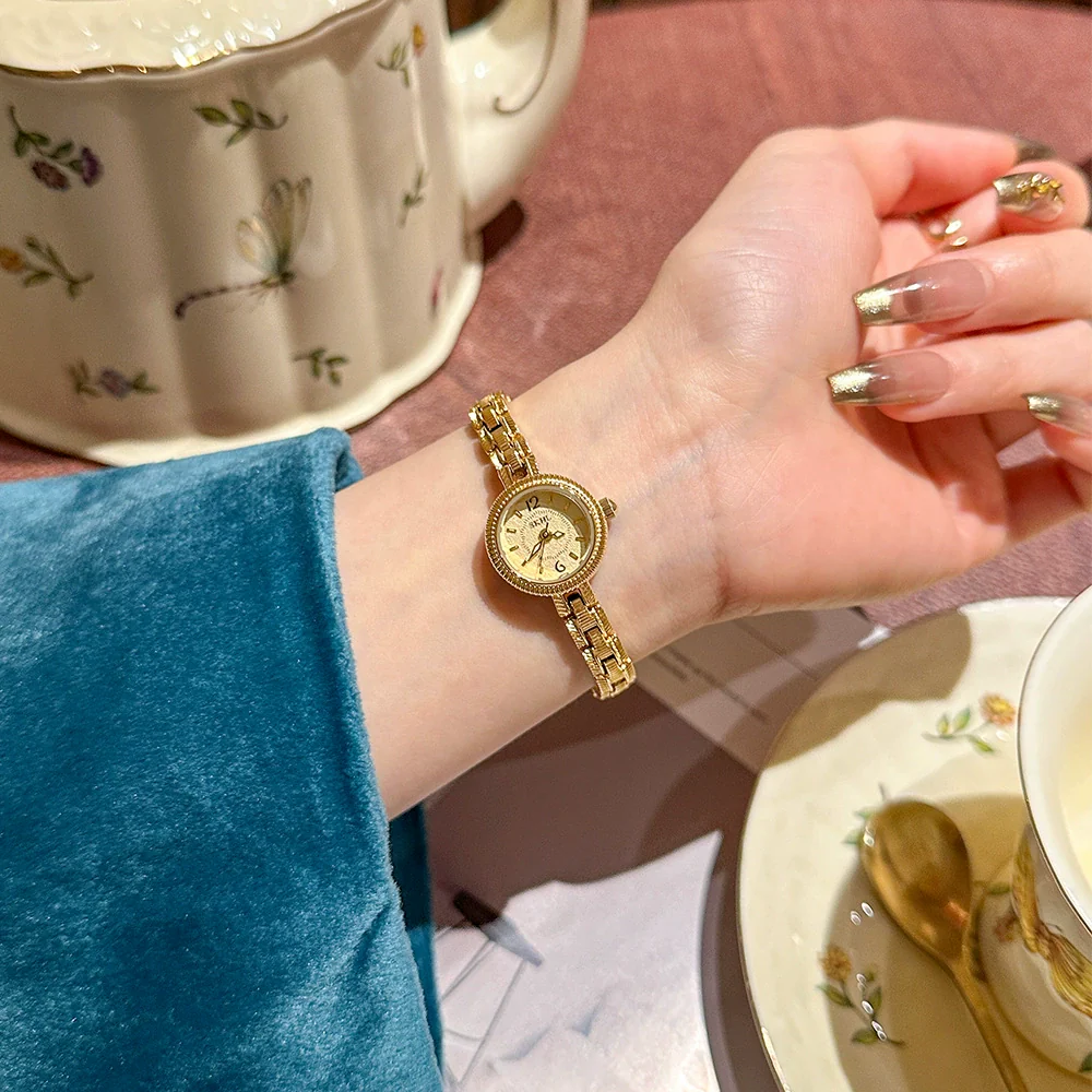 Ladies Retro Small Gold Alloy Wrist Watch With Round Dial And Medieval Style - Image 4