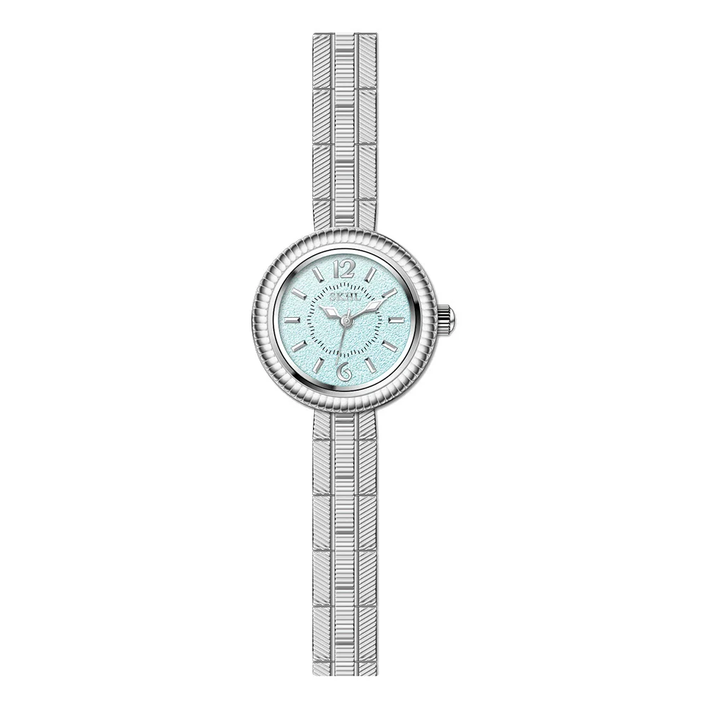 Ladies Retro Small Gold Alloy Wrist Watch With Round Dial And Medieval Style - Image 9