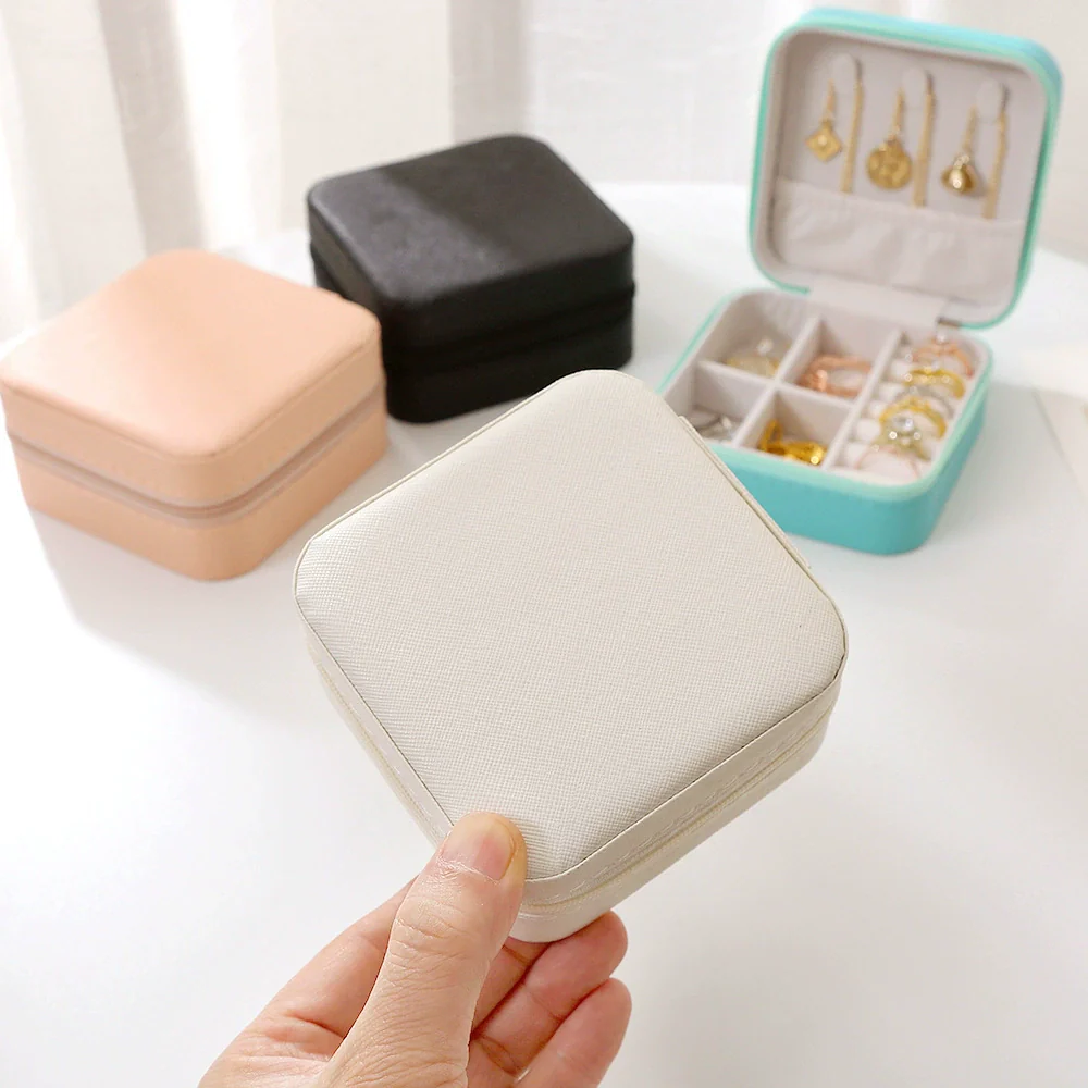 Leather Jewelry Box For Jewelry Storage With Composite Material - Image 3