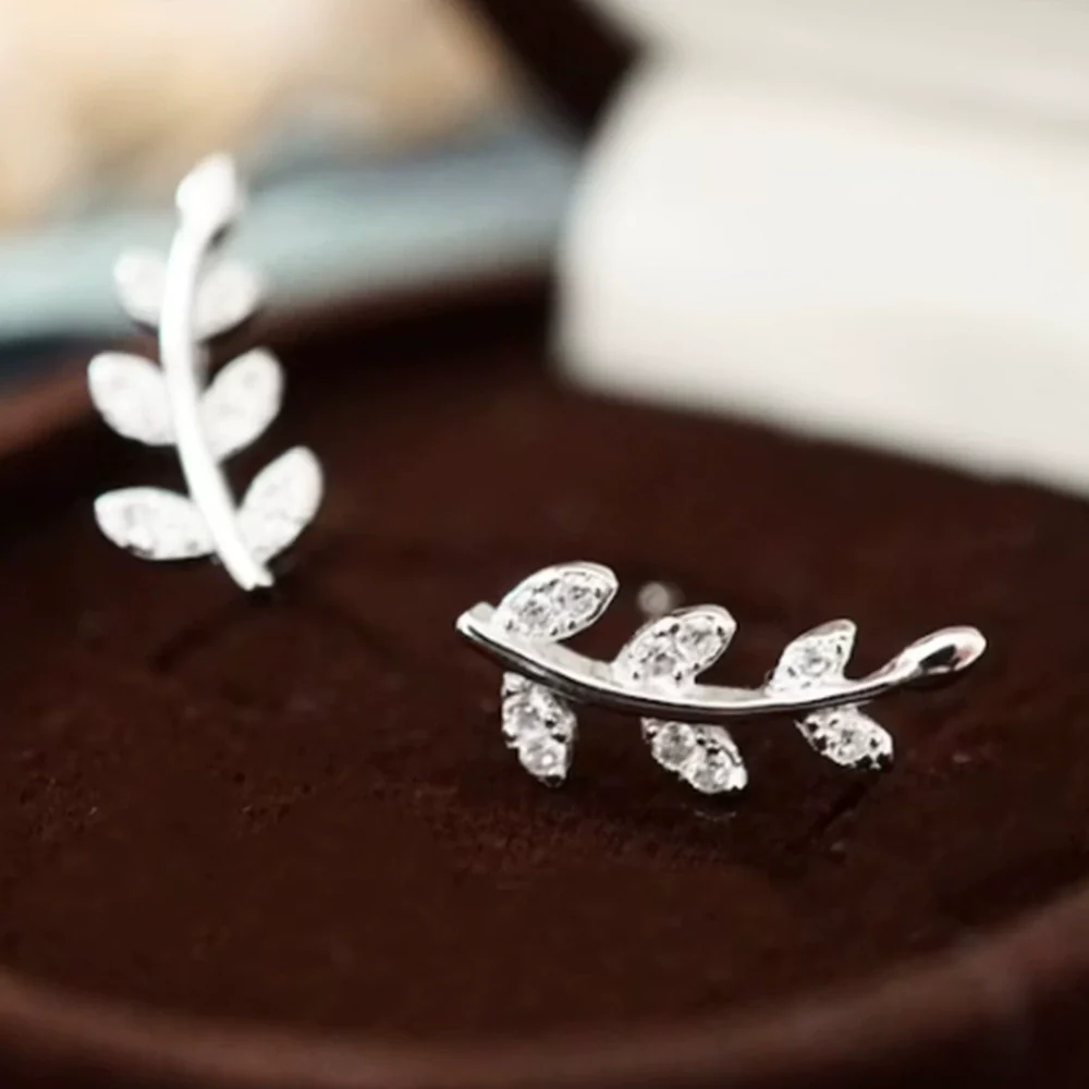 Leaves Shape Copper Earrings With Zircon Light Luxury Style - Image 2