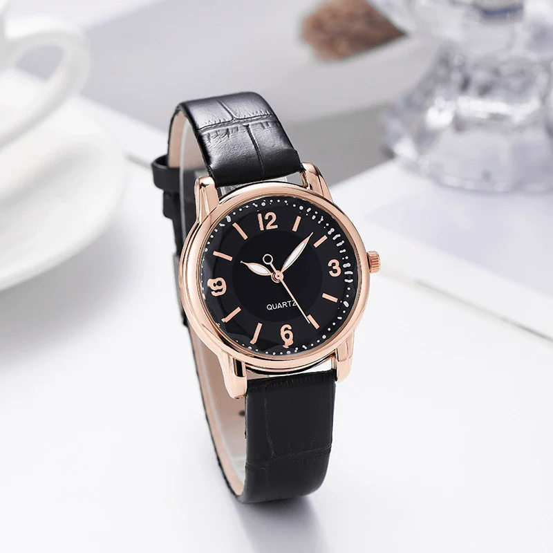 Leisure Alloy And Imitation Leather Women's Watch With Round Dial And Pin Buckle - Image 4