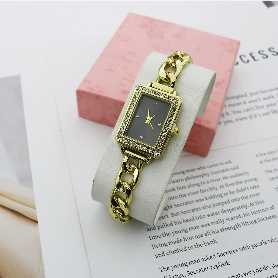 Leisure Alloy And Stainless Steel Rectangular Diamondencrusted Women's Watch Bracelet - Image 4
