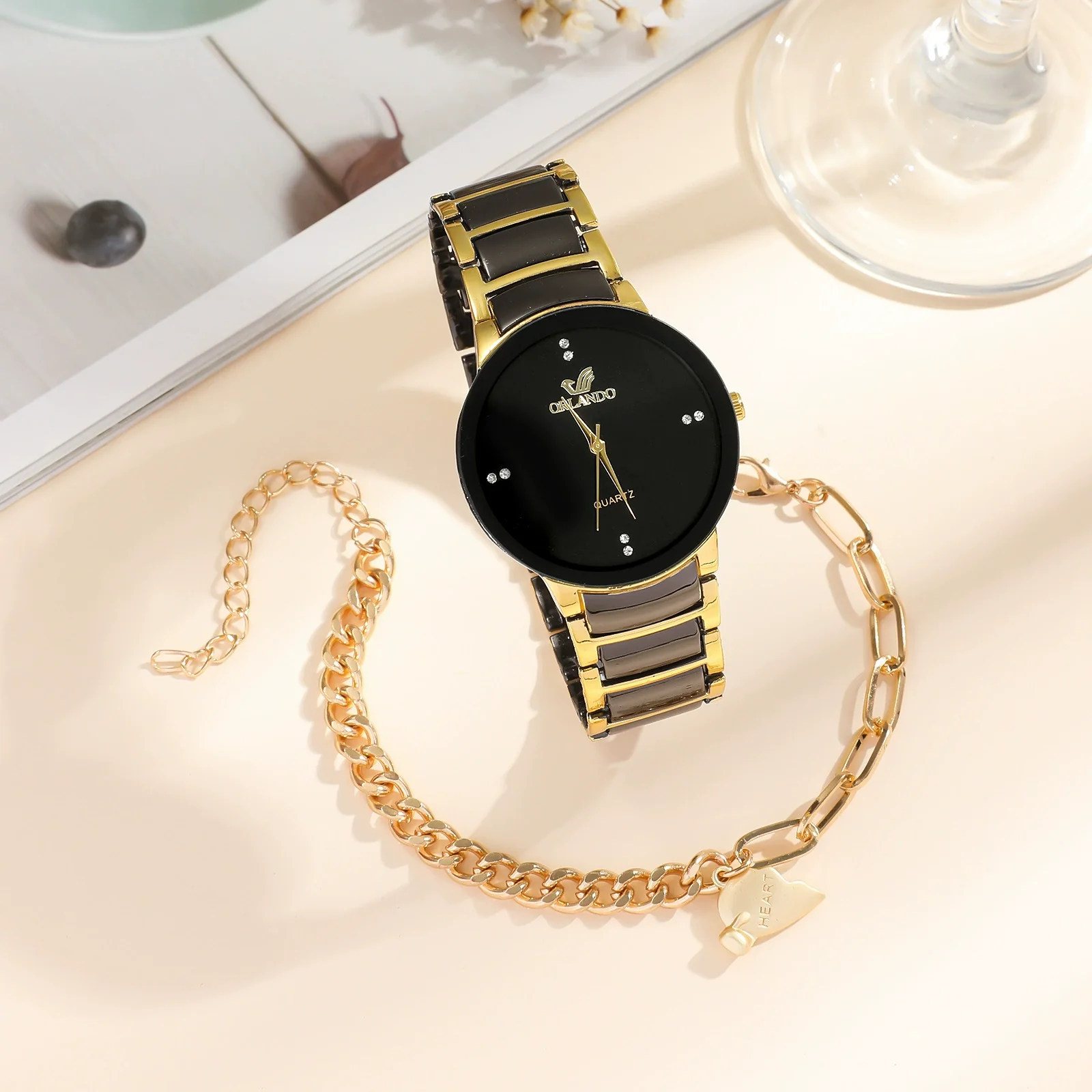 Leisure Couple Watch And Love Bracelet Set Alloy Case Stainless Steel Strap Round Dial - Image 2