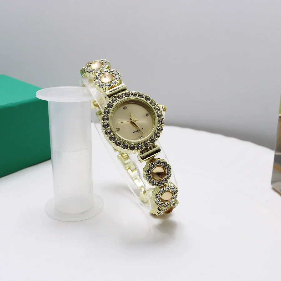 Leisure Fashion Women's Watch Alloy Case Stainless Steel Strap Mineral Strengthened Mirror Round Dial Chalcedony Bracelet Quartz Watch - Image 3