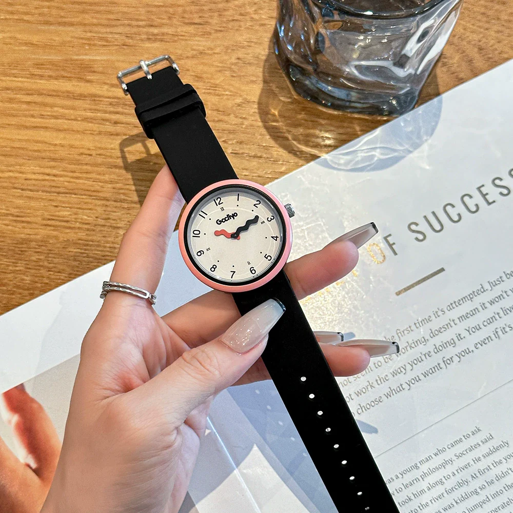 Leisure Female Silicone Band Alloy Case Round Dial Pointer Quartz Watch - Image 3