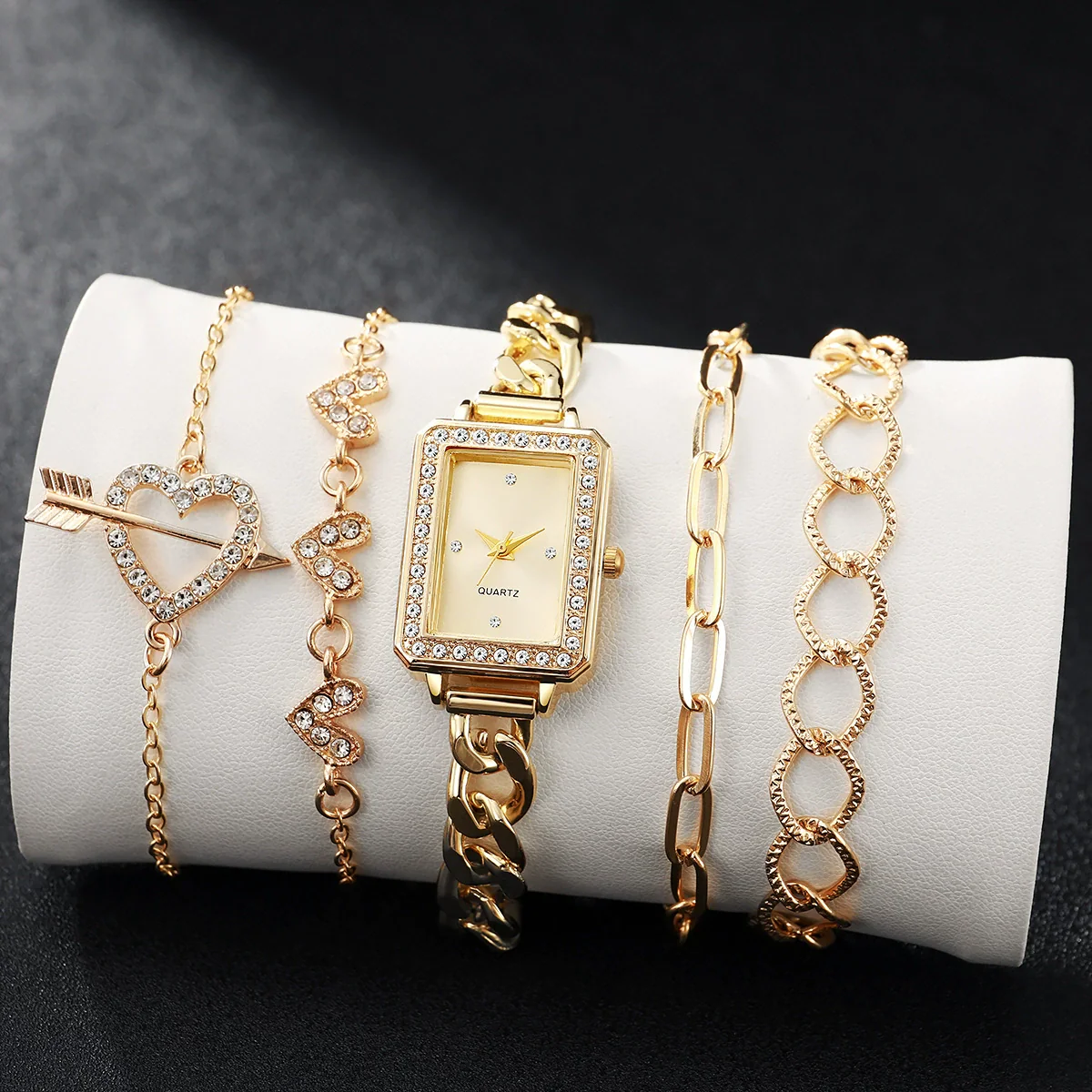 Leisure Medieval Style Alloy And Stainless Steel Square And Round Quartz Bracelet Watch For Female - Image 6