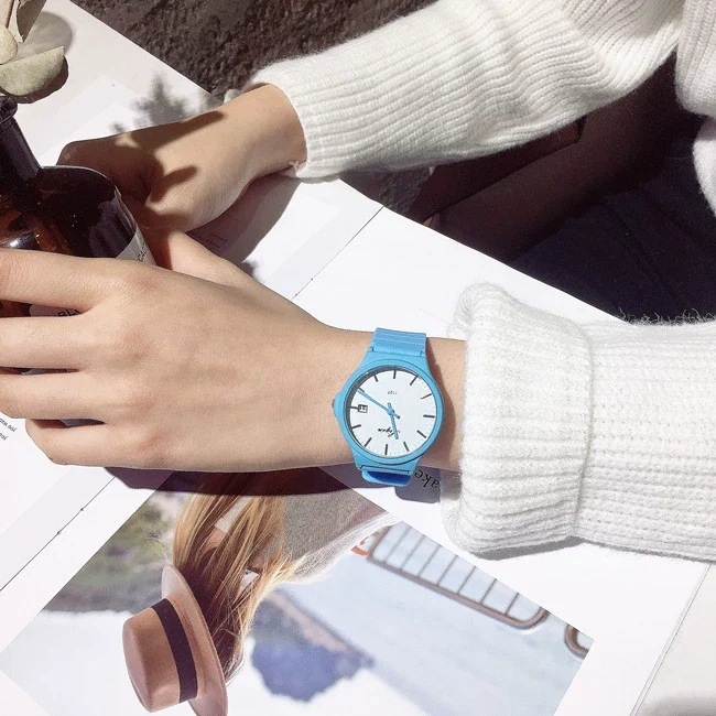 Leisure Quartz Watch For Female Middle School Students Alloy Case Silicone Strap Stainless Steel Clasp Round Dial Ordinary Glass Mirror - Image 20