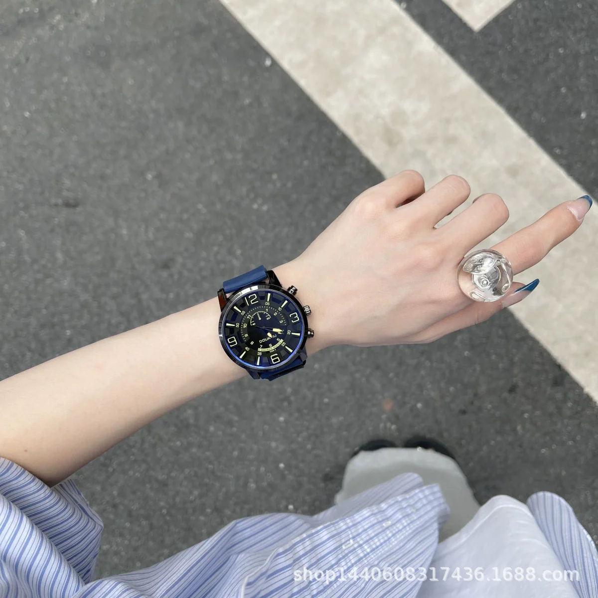 Leisure Style Alloy Case Ordinary Glass Mirror Allmatch Watch For Men And Women - Image 7