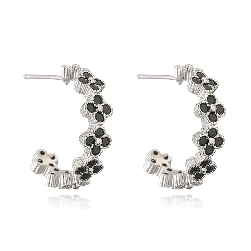 Light Luxury Copper Fourleaf Clover Flower Petal Earrings Inlaid Zircon For Women - Image 6