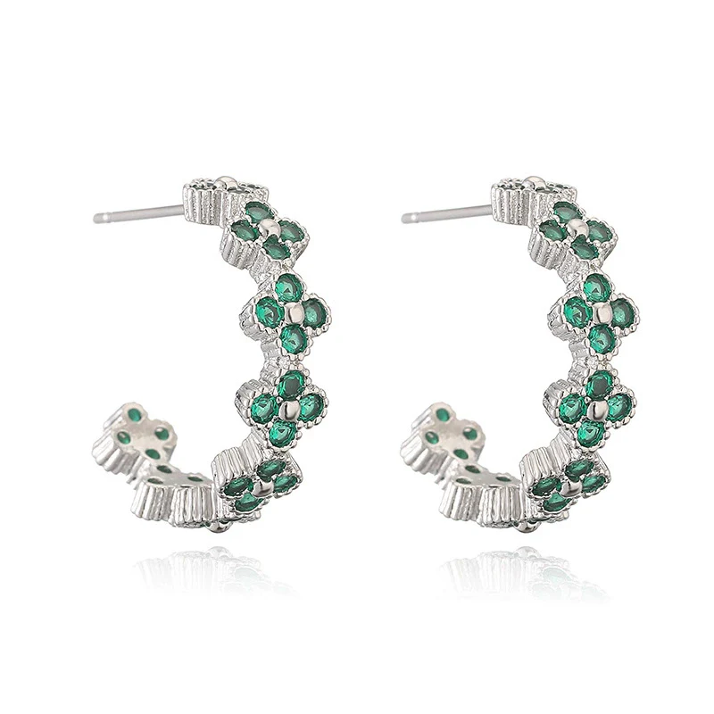 Light Luxury Copper Fourleaf Clover Flower Petal Earrings Inlaid Zircon For Women - Image 7