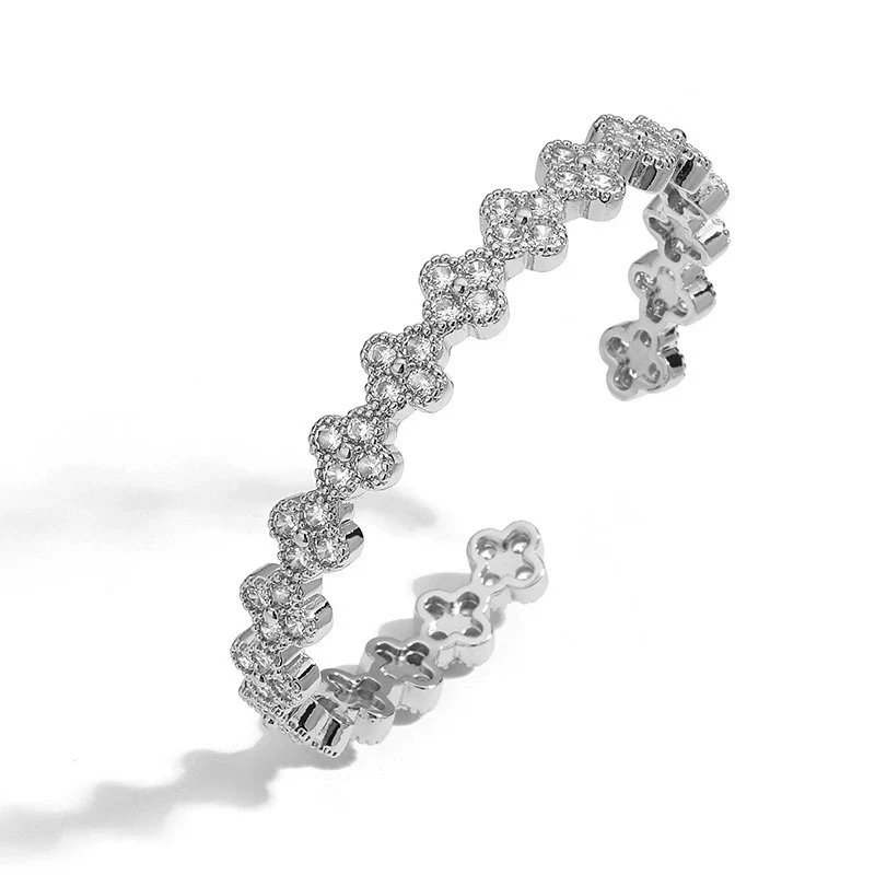 Light Luxury Copper Zirconia Four Leaf Clover Opening Adjustable Women's Bracelet - Image 7