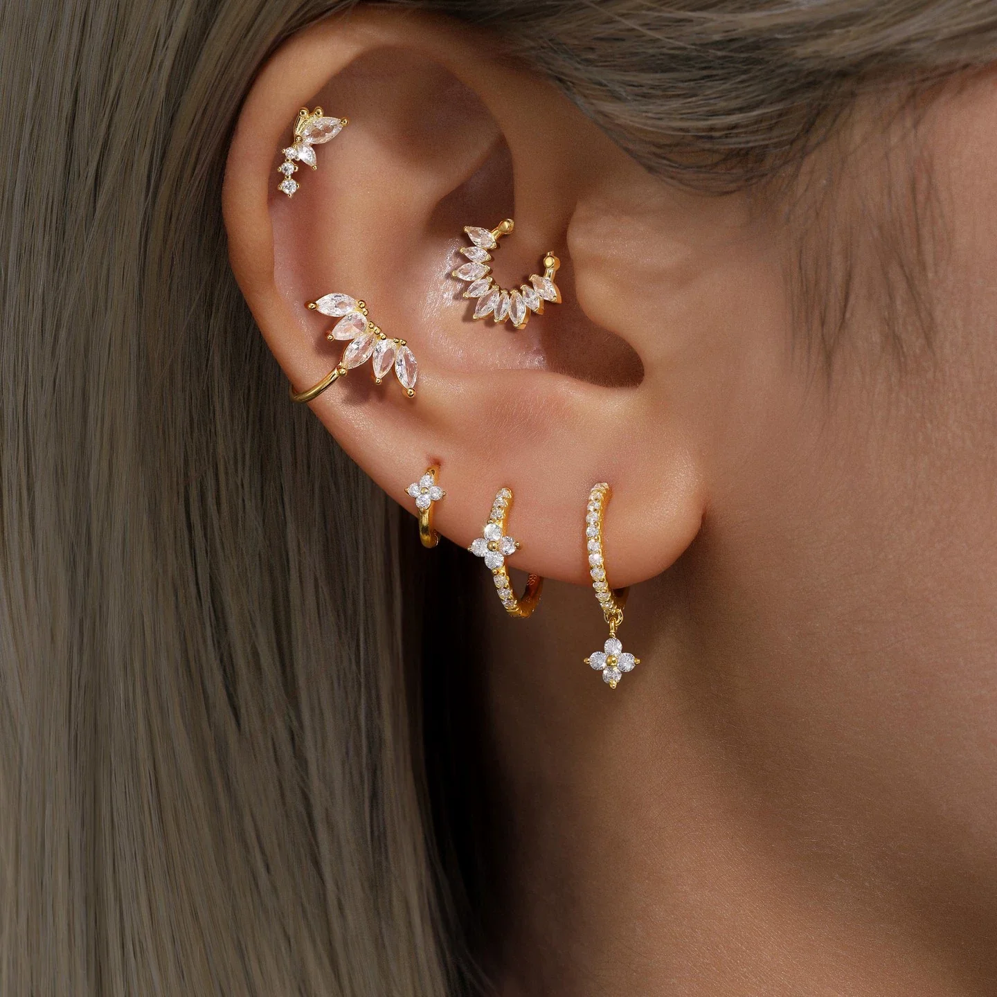 Light Luxury Style Copper Fourleaf Clover Petal Zircon Ear Clip Earrings Jewelry For Women