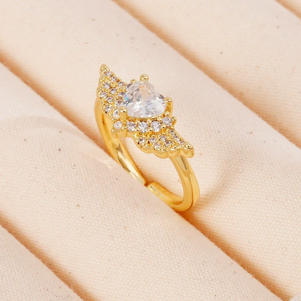 Light Luxury Women's Copper Ring Inlaid With Zircon Wing Heart Shape Electroplated - Image 6