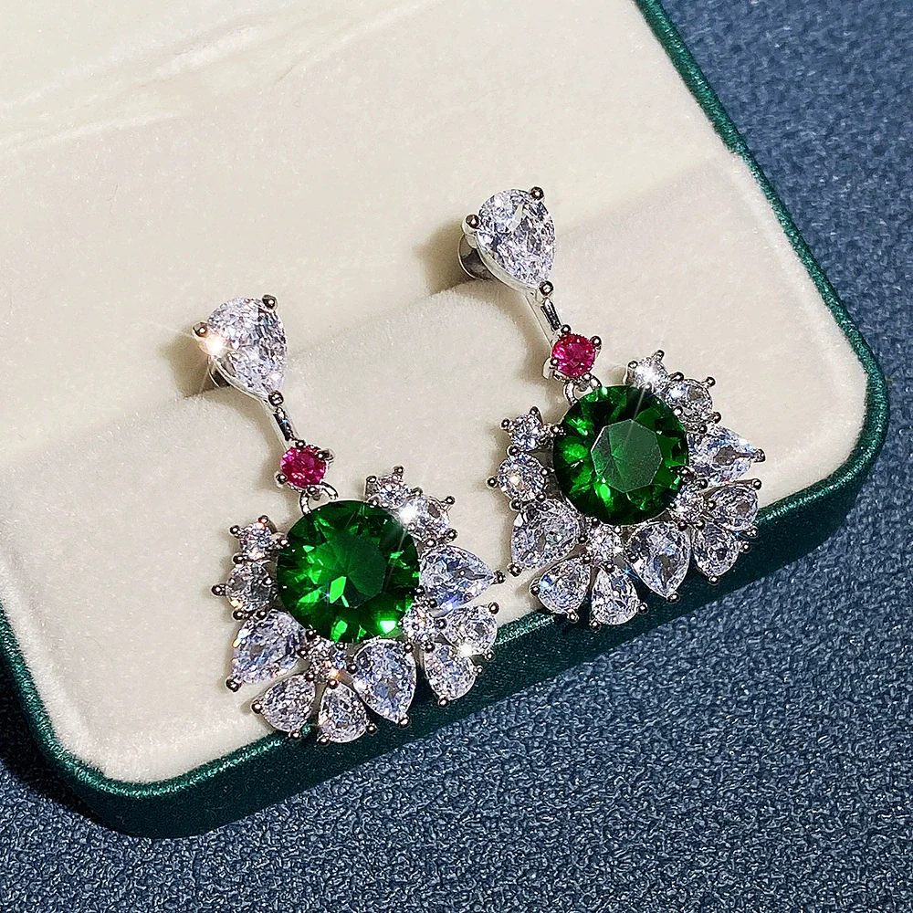 Luxury Palace Style Female Earrings Inlaid With Zircon Copper Material - Image 4