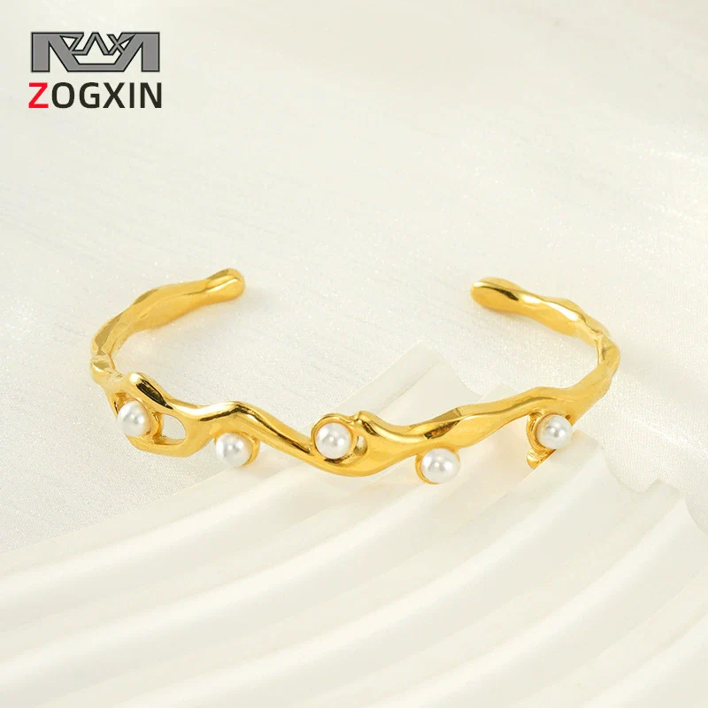 Luxury Pearl Design Titanium Steel 18K Gold Electroplated Bracelet For Female