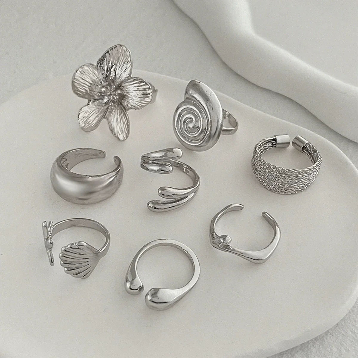 Marine Wind Conch Shell Ring Metal Flower Geometric Electroplated For Women - Image 7