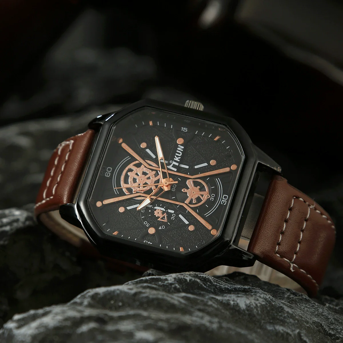 Men's Alloy And Imitation Leather Square Double Layer Shell Sports Casual Bracelet Set Quartz Watch - Image 7