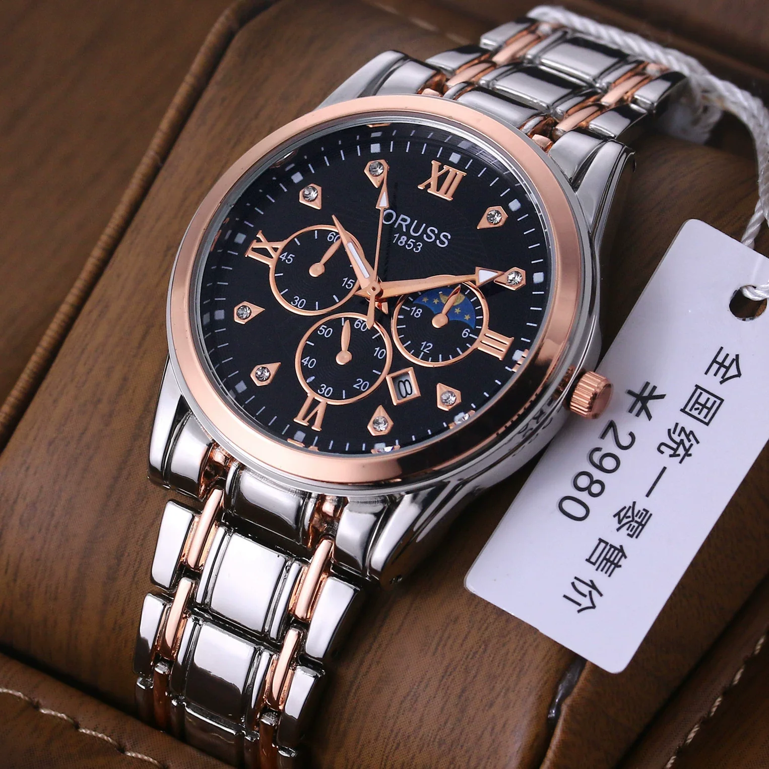 Men's Alloy And Stainless Steel Waterproof Quartz And Automatic Movement Round Dial Luminous Watch With Onion Crown And Bilateral Button Clasp