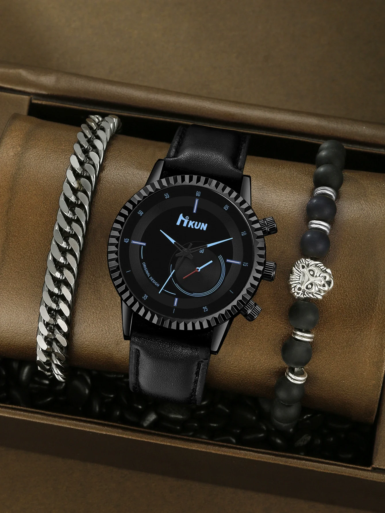Men's Alloy Case Imitation Leather Strap Quartz Watch With Round Dial And Printed Logo Gear Dial Design Pin Buckle Plain Crown Ordinary Glass Mirror - Image 6