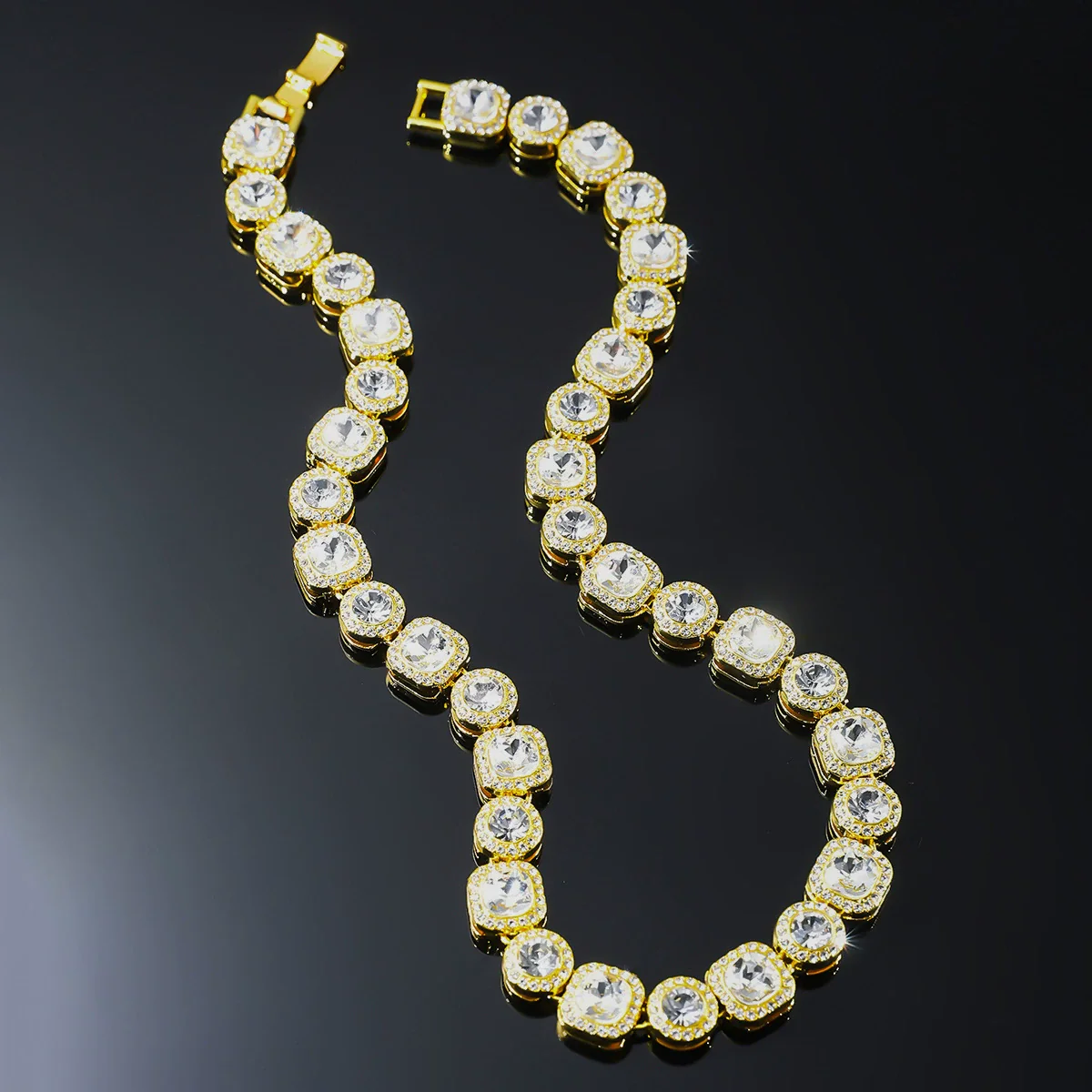 Men's Alloy Cuban Chain Jewelry With Geometric Pattern And Diamond Design Punk Style - Image 2