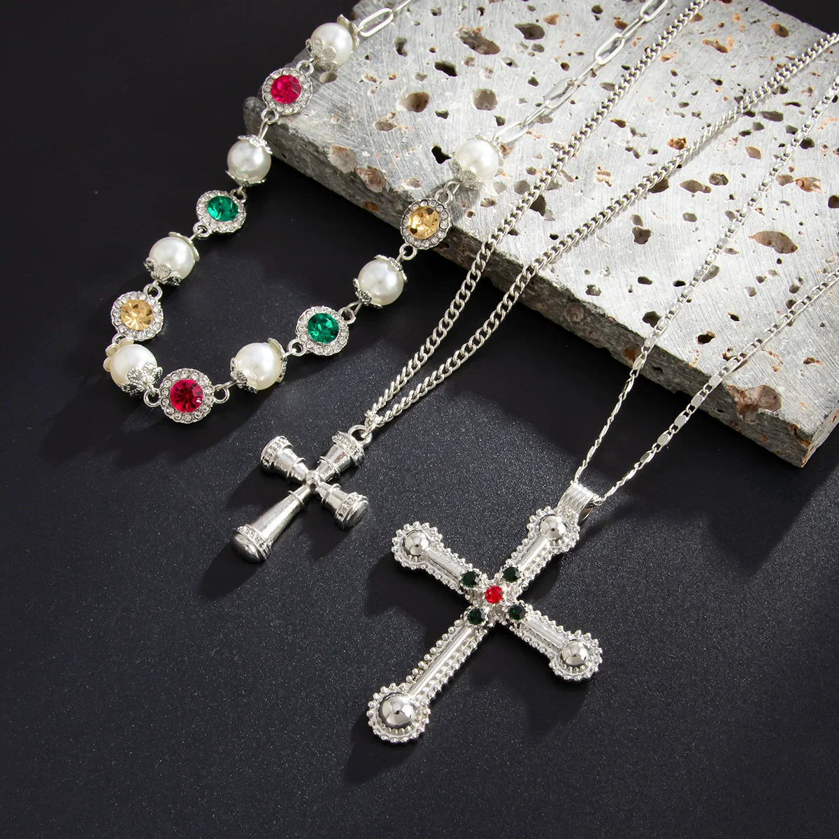 Men's Alloy Geometric Cross Handmade Diamond Pearl Clavicle Chain Jewelry - Image 4